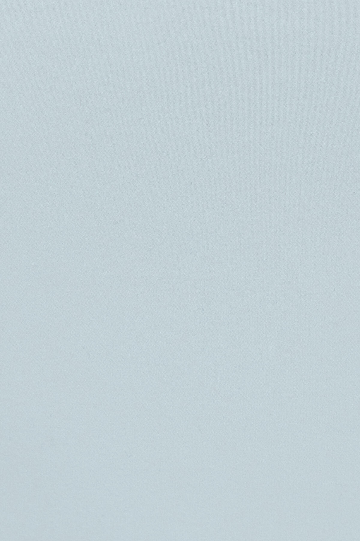 100090427_7VV_alt3_1920x2880-1