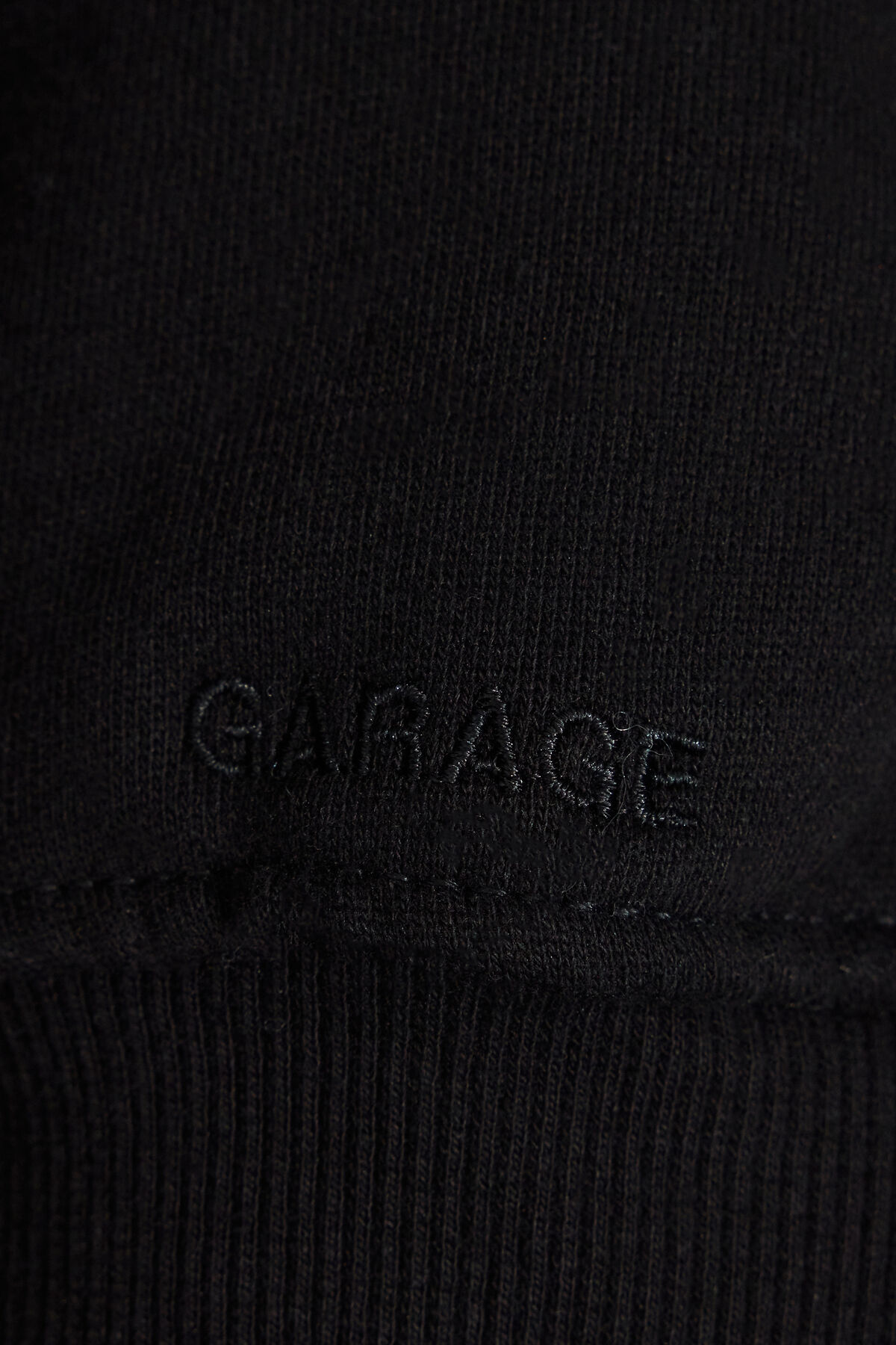 100092201_06V_alt5_1920x2880-12