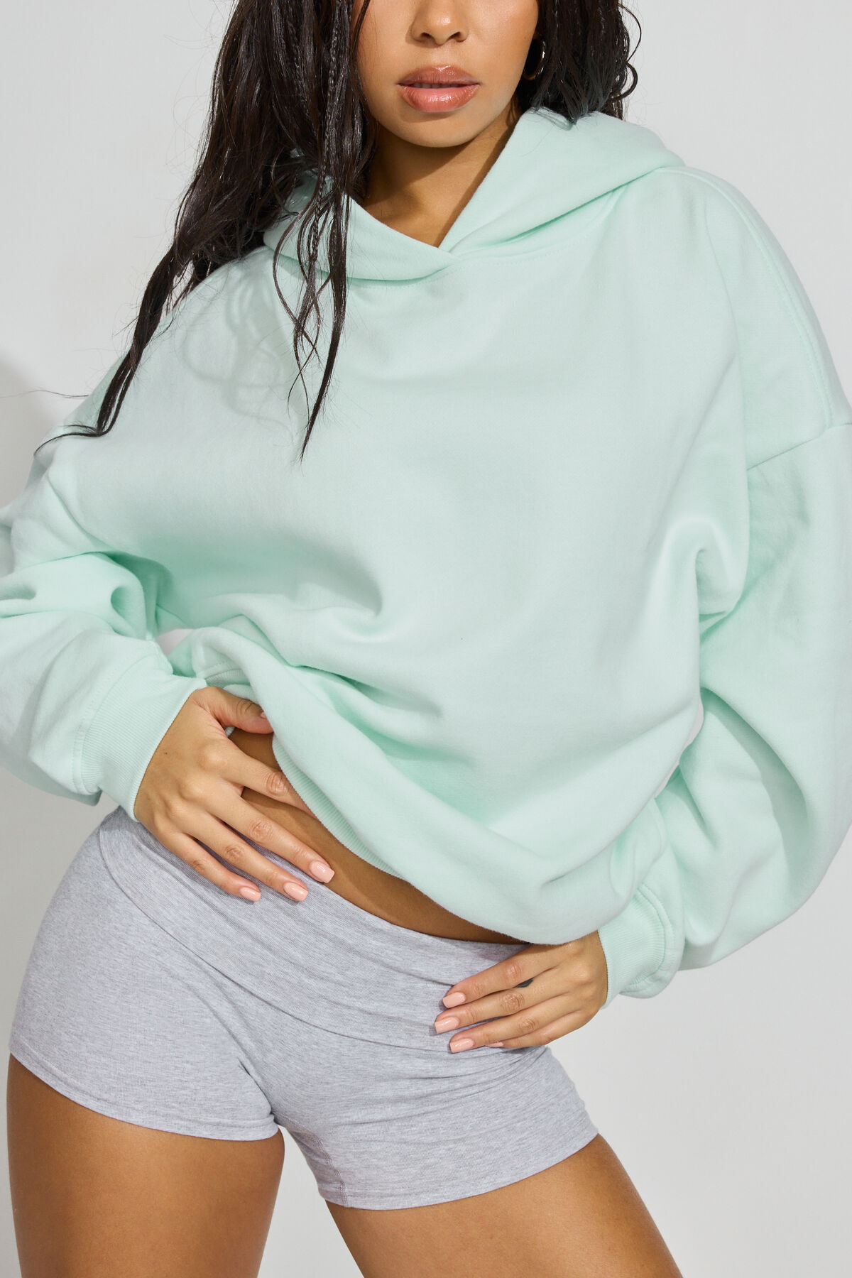 100092201_8GL_1920x2880-2