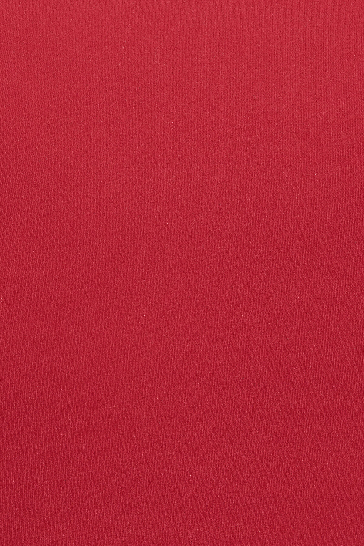 100094457_7GF_alt3_1920x2880-9