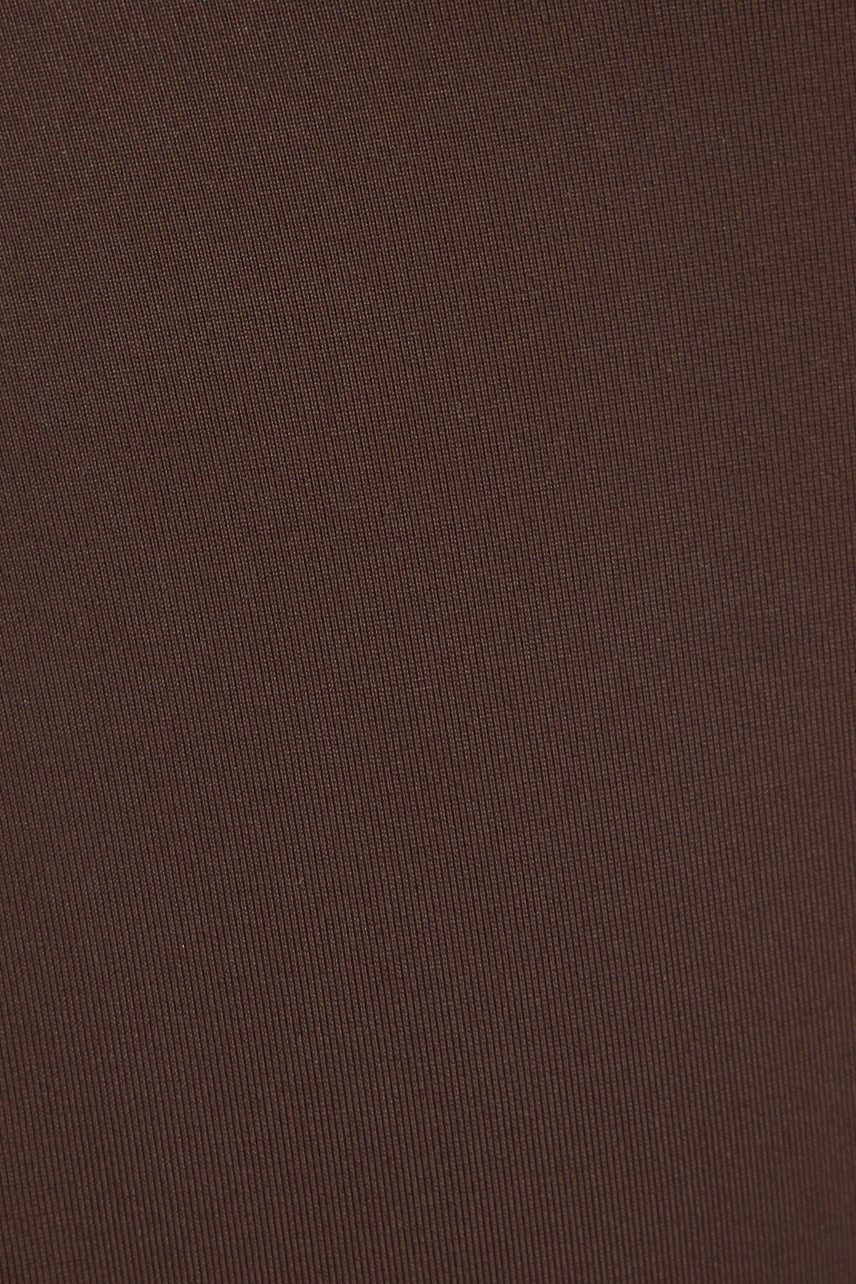 100095185_7MS_alt4_1920x2880