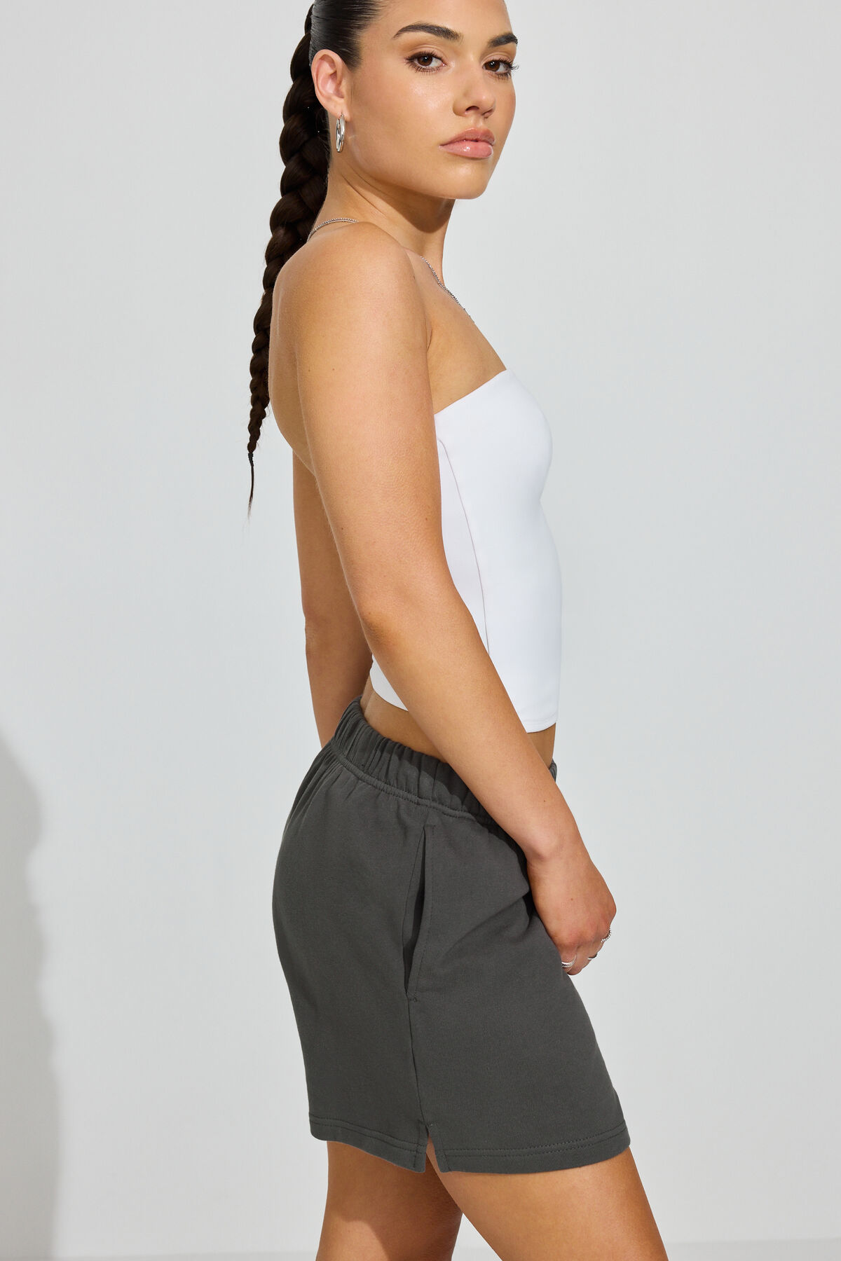 100096138_5GK_alt2_1920x2880-6