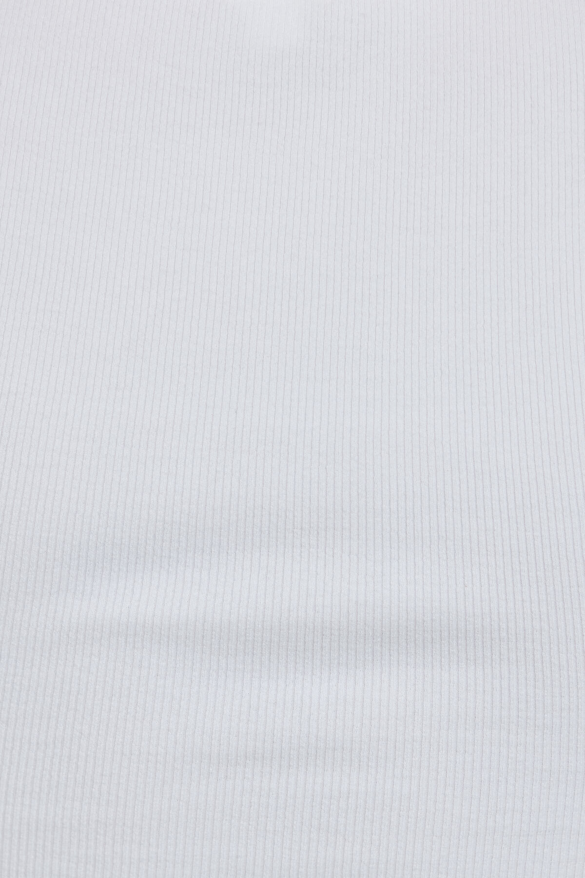 100096171_04N_alt4_1920x2880-1