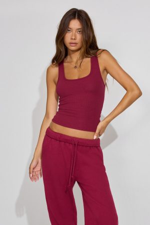 Scoop Neck Ribbed Tank Top