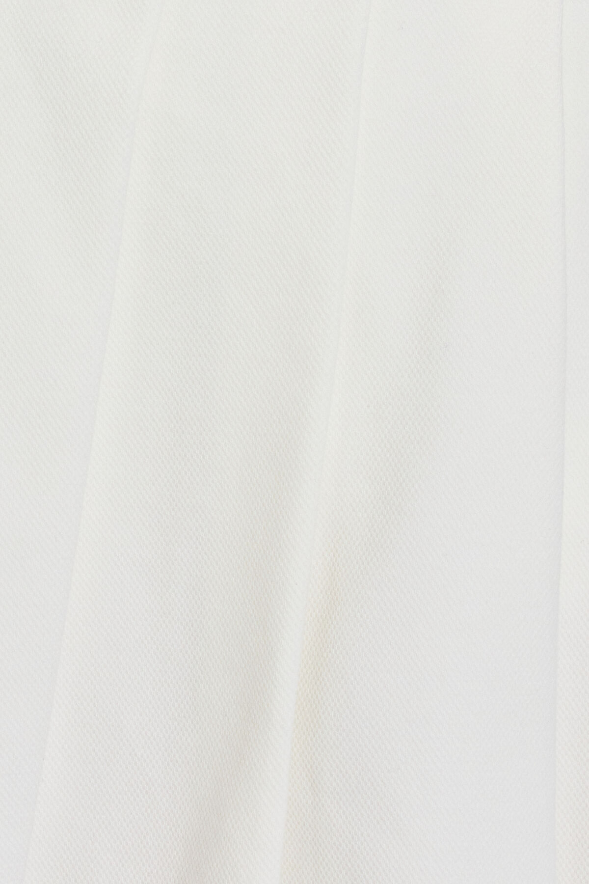 100096331_03G_alt5_1920x2880