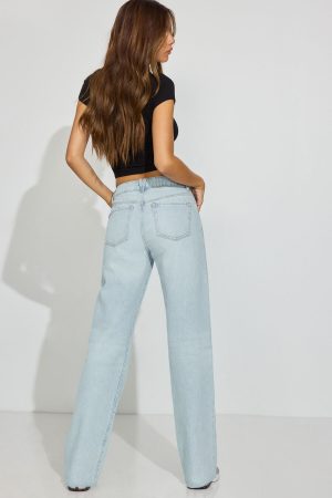 ’90s Straight Jeans