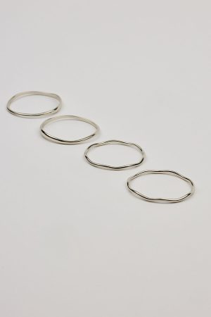 Set of 4 Wavy Bangles