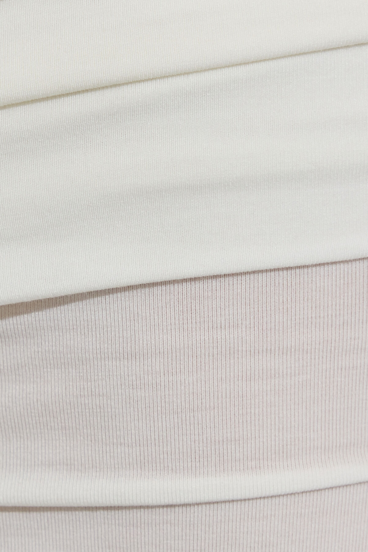 100099556_3FQ_alt4_1920x2880