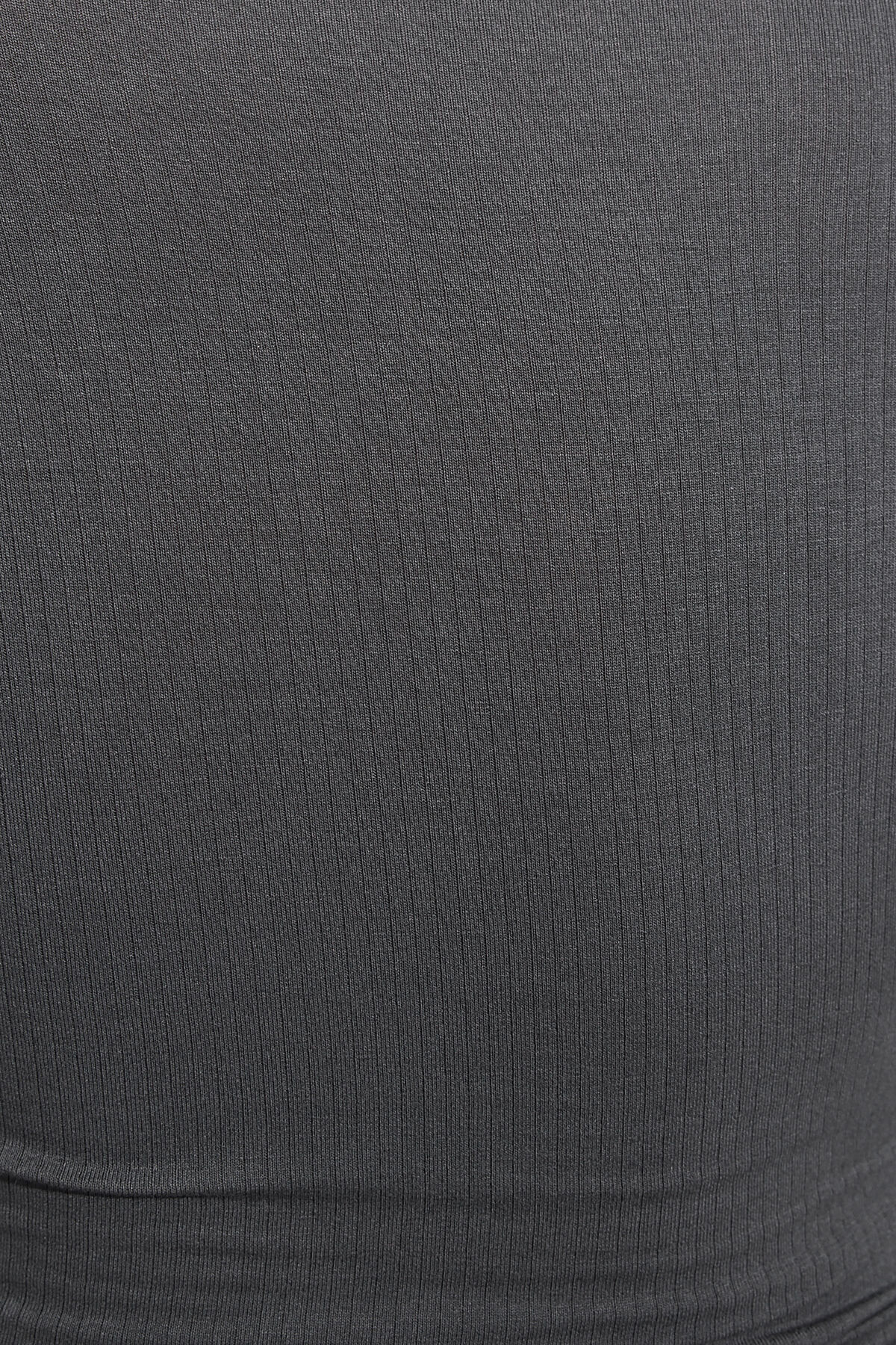 100099749_8D1_alt3_1920x2880