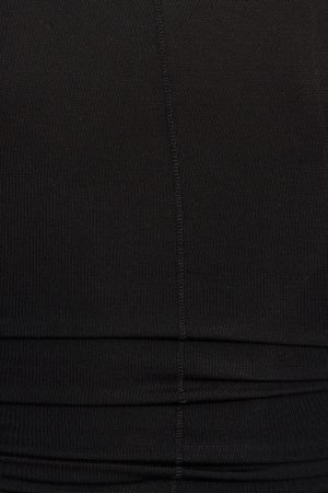 Smooth Scoop Neck Long Sleeve Top