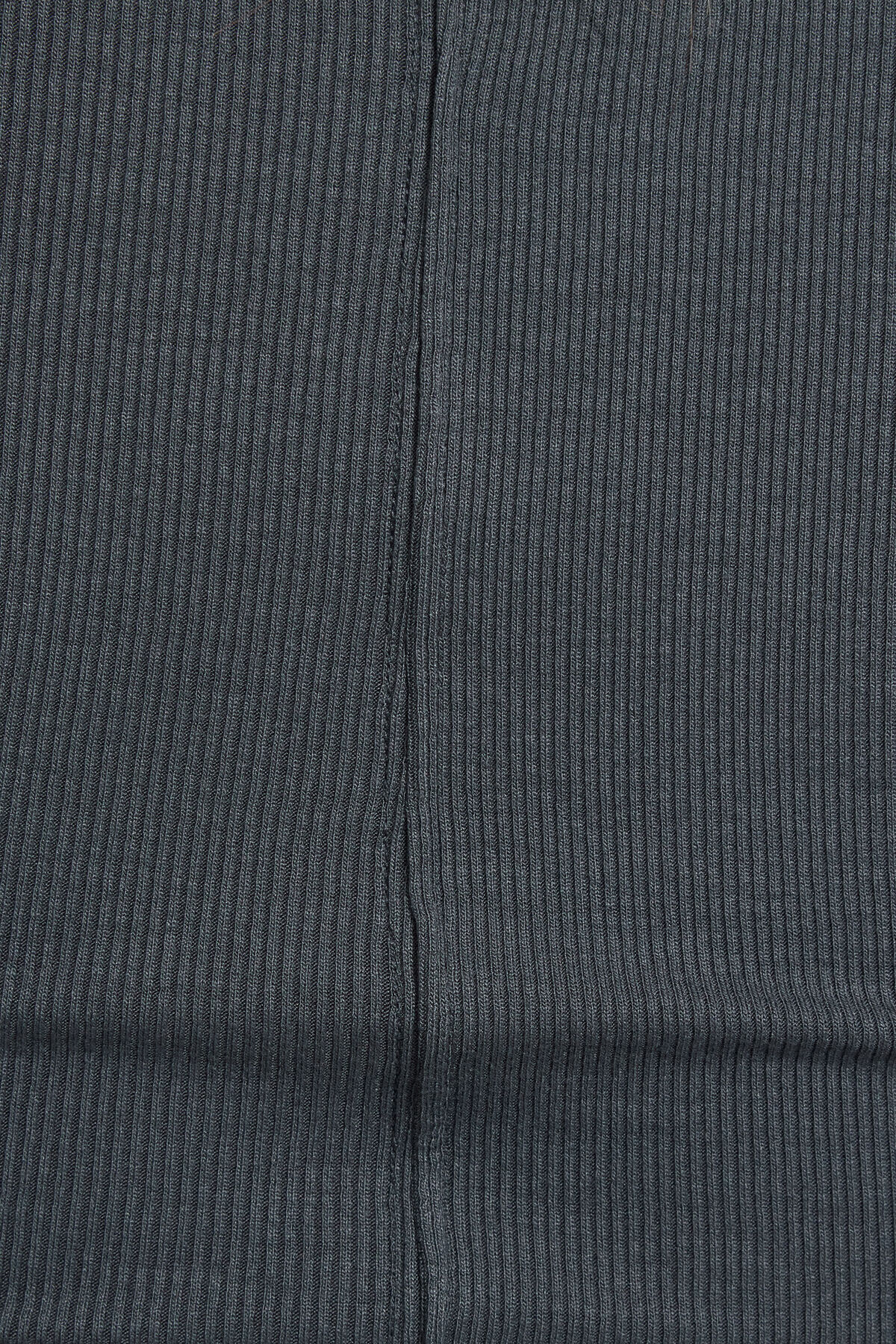 100100050_8D1_alt3_1920x2880