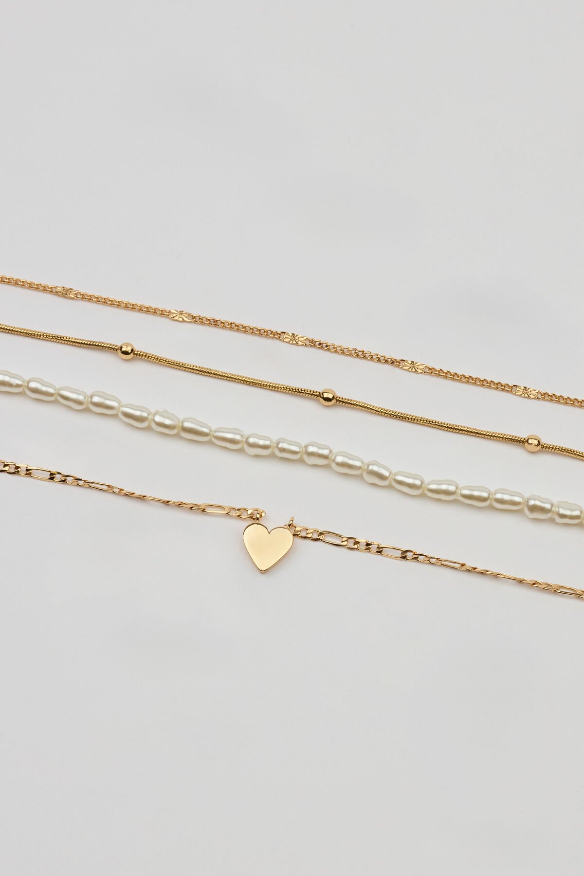 100102778_2DA_alt3_1920x2880